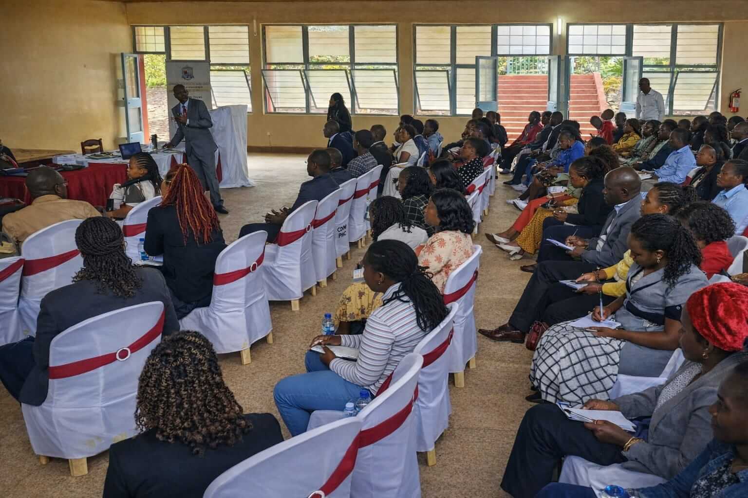 Teacher learning budgeting and financial planning skills in a personal finance coaching workshop
